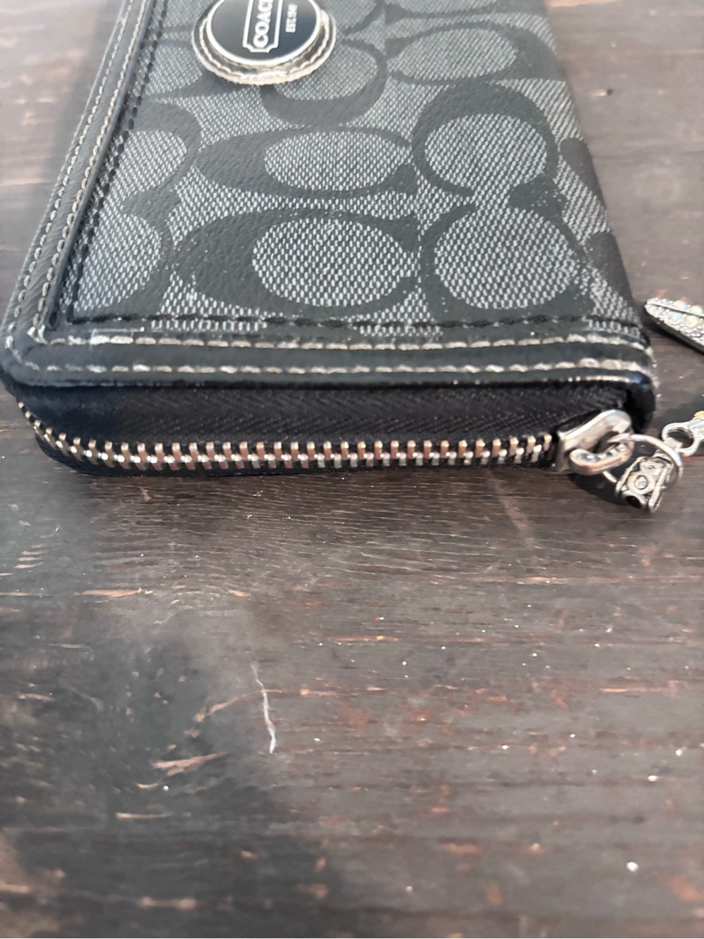 Upcycled Coach Signature Wallet - Picture 6 of 9